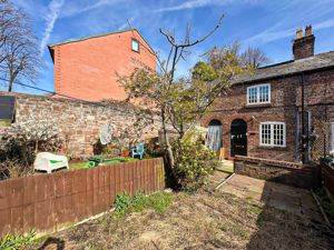 Photo 4- click for photo gallery